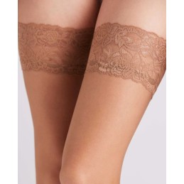 14216 YSABEL MORA MEDIA LIGA BLONDA 10 DEN Tea Foto