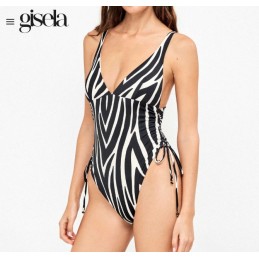2 30282U GISELA BAÑADOR CEBRA ESCOTADO
