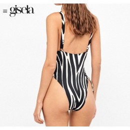 2 30282U GISELA BAÑADOR CEBRA ESCOTADO